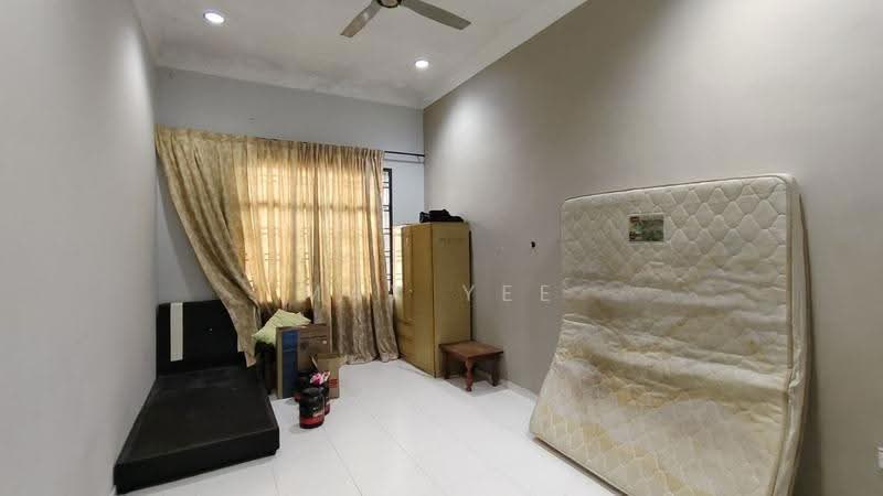 Terraced House for Rent in Kulai (Johor) - Max Yee - Bedroom - PropertyGuru.com.my