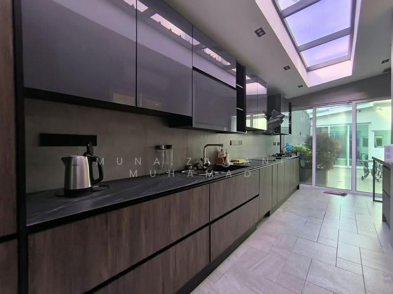 Bungalow House for Rent in Cyberjaya (Selangor) - Muna Zawani Muhamad - Kitchen - PropertyGuru.com.my