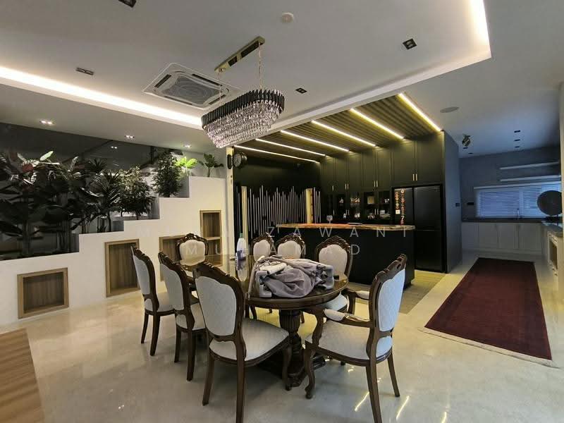 Bungalow House for Rent in Cyberjaya (Selangor) - Muna Zawani Muhamad - Dining Room - PropertyGuru.com.my
