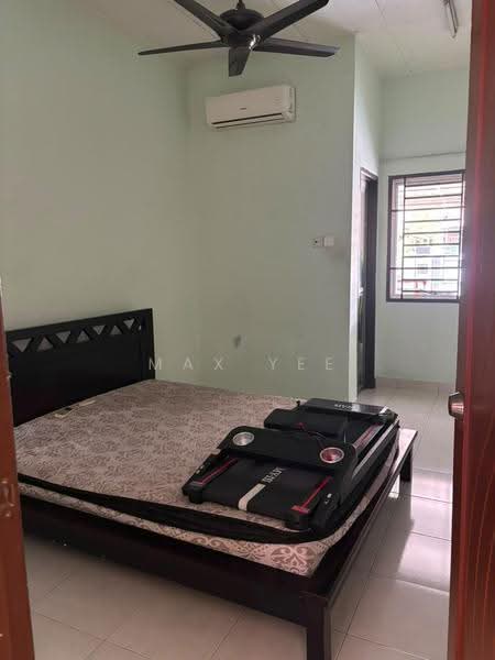 Terraced House for Rent in Bandar Putra Kulai (Kulai) - Max Yee - Bedroom - PropertyGuru.com.my