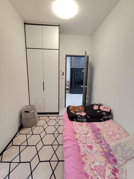 Townhouse for Sale in Cybersouth (Dengkil) - Muhammad Shahrul Ridhwan Mehamad Nasir - Bedroom - PropertyGuru.com.my