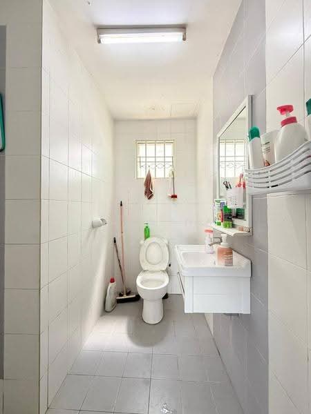 Condominium for Sale at Kristal Heights - Natasha Shadan - Bathroom - PropertyGuru.com.my