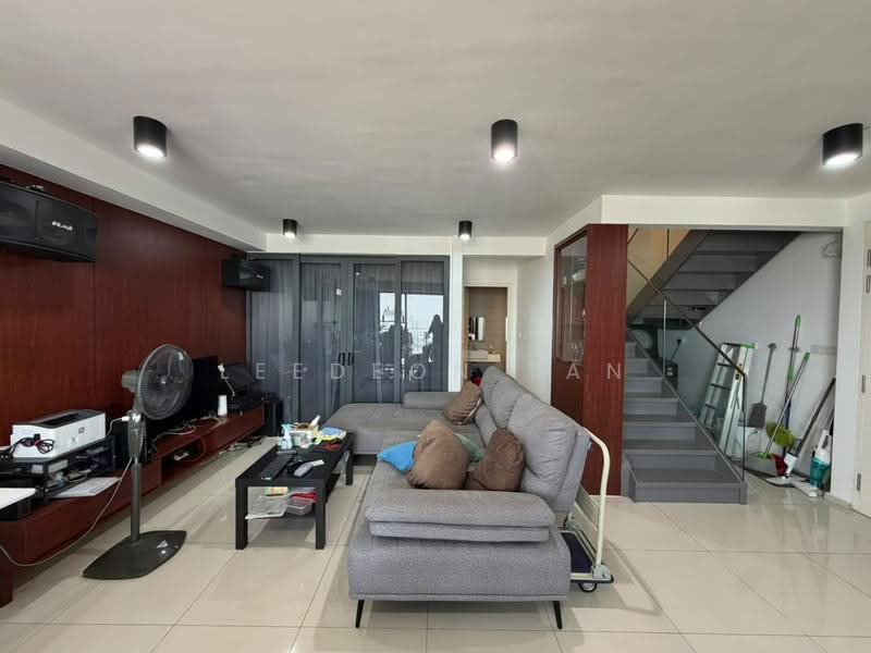 Kediaman Servis untuk Dijual di EkoCheras Service Residences - Leedeon Tan - Living Room - PropertyGuru.com.my