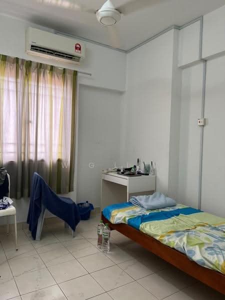 Kondominium untuk Dijual di Pudu Impian 2 - Vila Tropika - W G Liew - Bedroom - PropertyGuru.com.my