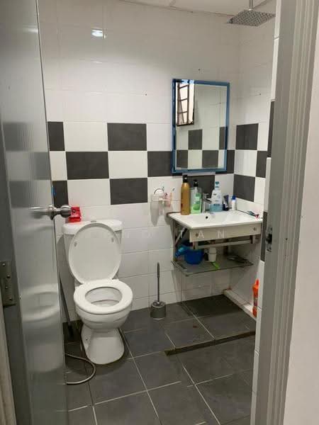 Pangsapuri untuk Disewa di Ensyn Avenue - Jeno Tan - Bathroom - PropertyGuru.com.my