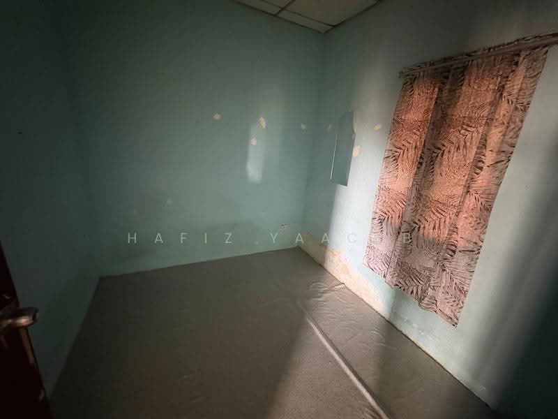Flat for Sale at Taman Pendamar Indah 2 - Hafiz Yaacob - Interior - PropertyGuru.com.my