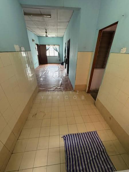 Flat for Sale at Taman Pendamar Indah 2 - Hafiz Yaacob - Interior - PropertyGuru.com.my