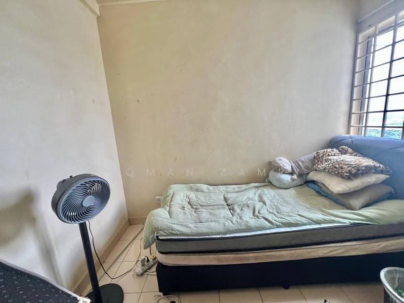 Pangsapuri untuk Dijual di Seri Atria Apartment - Luqman Zamri - Bedroom - PropertyGuru.com.my