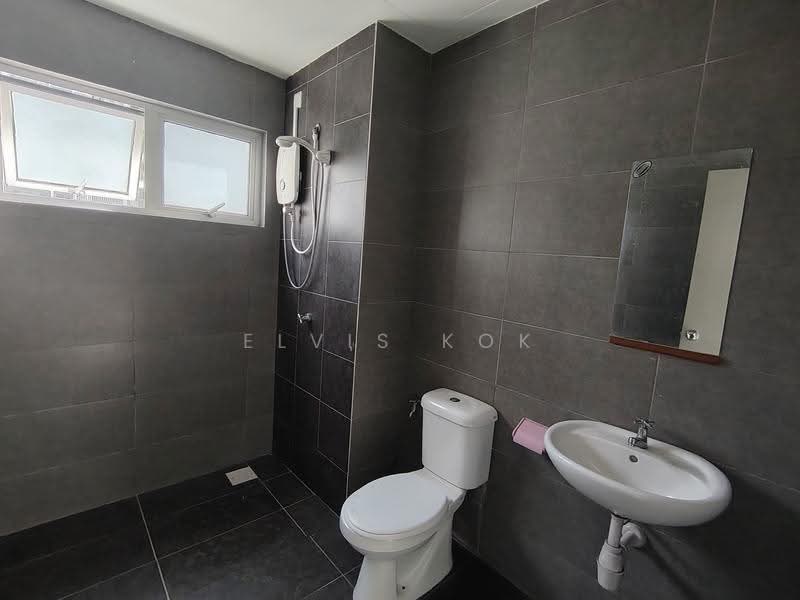 Service Residence for Sale at Maxim Citylights @ Sentul KL - Elvis Kok - Bathroom - PropertyGuru.com.my