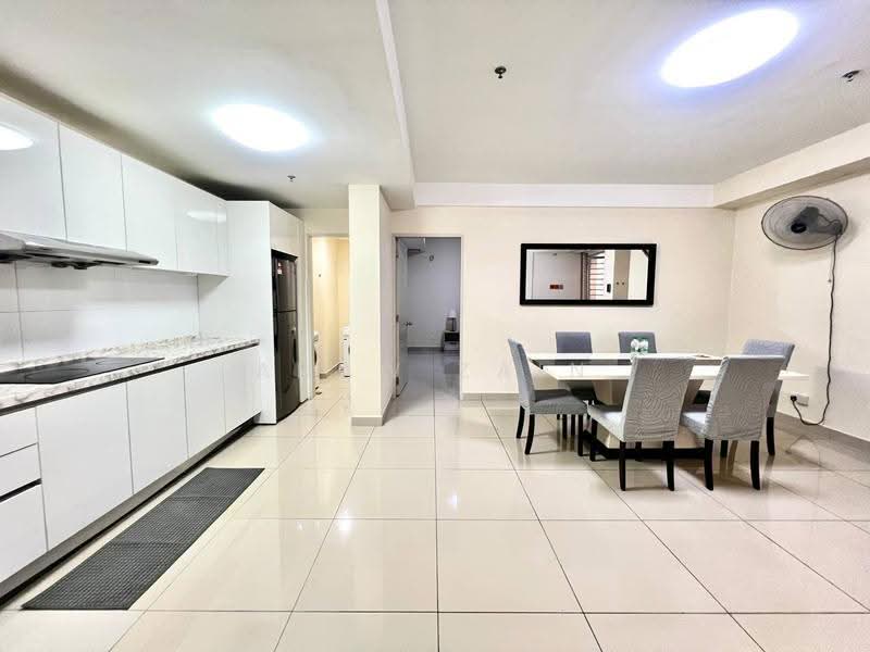 Service Residence for Rent at Suria Jelutong - Adaw Zain - Kitchen - PropertyGuru.com.my