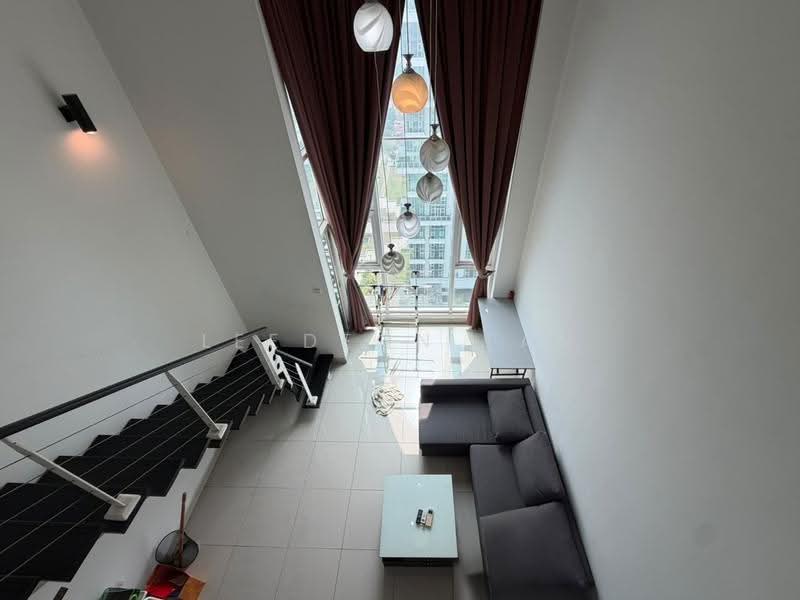 Kediaman Servis untuk Dijual di The Scott Garden SOHO - Leedeon Tan - Living Room - PropertyGuru.com.my
