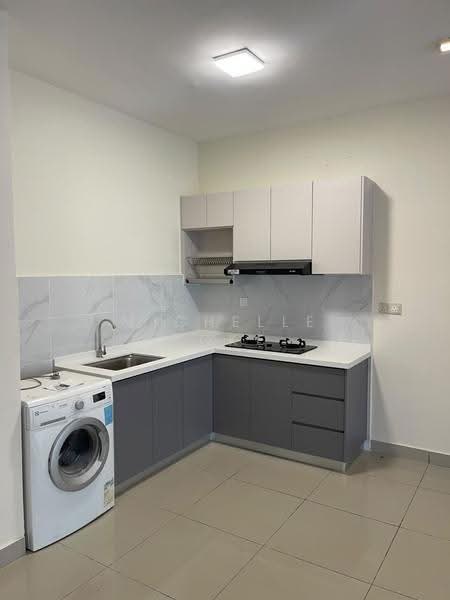 Kediaman Servis untuk Dijual di Flexis @ One South - Michelle Loke - Kitchen - PropertyGuru.com.my