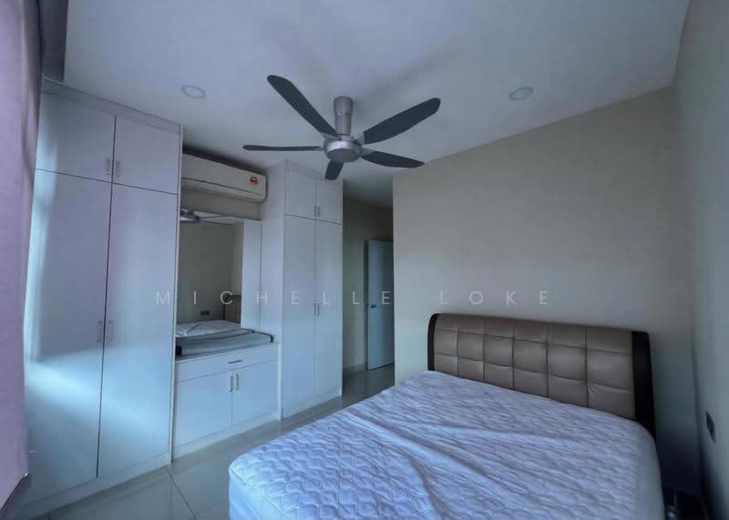 Kediaman Servis untuk Dijual di Flexis @ One South - Michelle Loke - Bedroom - PropertyGuru.com.my