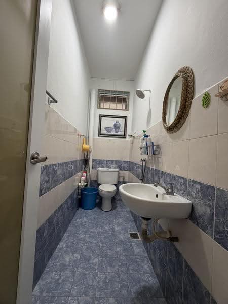 2-storey Terraced House for Sale in Taman Merdeka (Melaka) - Yvonne Chia - Bathroom - PropertyGuru.com.my