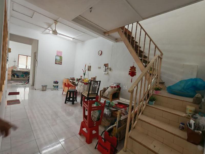 Rumah Teres 1-Tingkat untuk Dijual di Taman Malim Jaya (Bachang) - Tim Piong - Dining Room - PropertyGuru.com.my