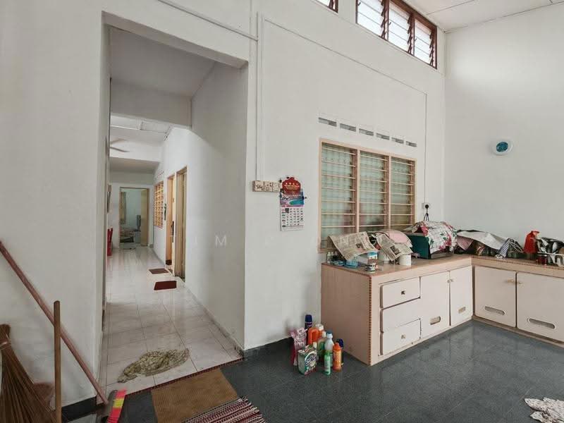 Rumah Teres 1-Tingkat untuk Dijual di Taman Malim Jaya (Bachang) - Tim Piong - Corridor - PropertyGuru.com.my