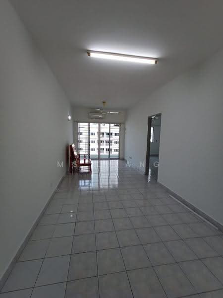 Apartment for Sale at The Ocean View (Bandar Sri Pinang) - Ms Chang - Living Room - PropertyGuru.com.my