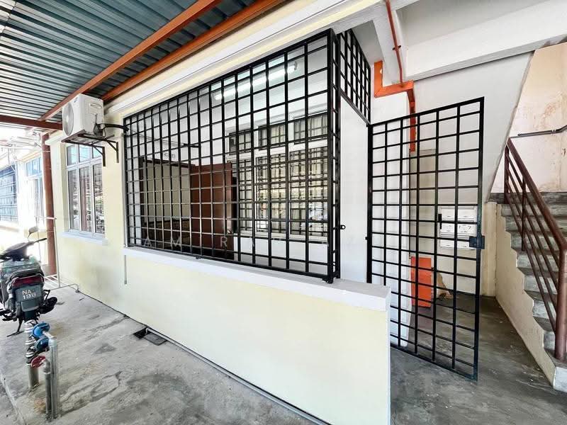Rumah Bandar untuk Dijual di Ampang (Selangor) - Amirah Azmi - PropertyGuru.com.my