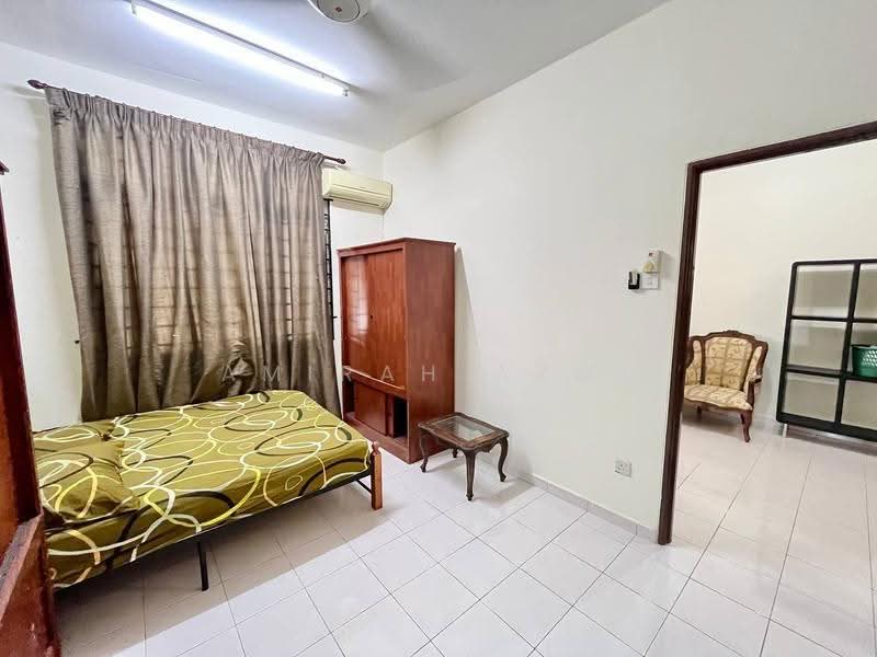 Rumah Bandar untuk Dijual di Ampang (Selangor) - Amirah Azmi - PropertyGuru.com.my
