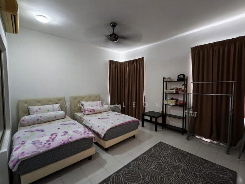 Kediaman Servis untuk Disewa di Ritze Perdana 1 - Wawa Leong - Bedroom - PropertyGuru.com.my
