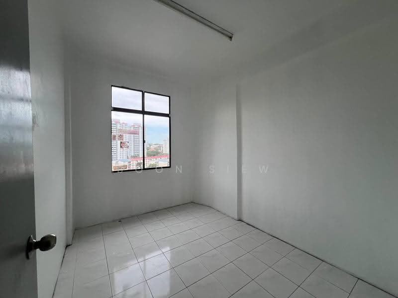 Apartment for Sale at Desa Permai Indah Apartment - Boon Siew - Interior - PropertyGuru.com.my