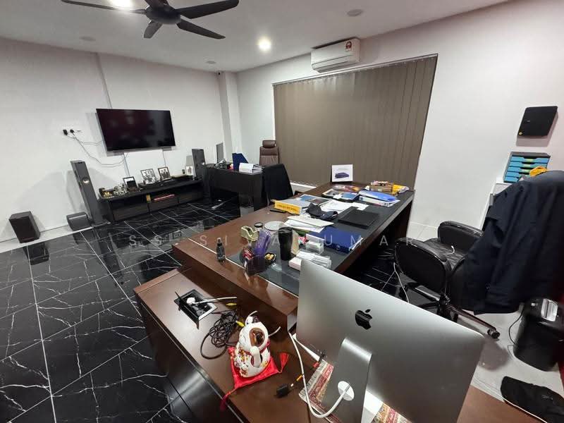 Kedai / Pejabat untuk Dijual di Sepang (Selangor) - SS Sivakumar - Study - PropertyGuru.com.my