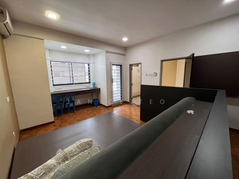 Rumah Teres 2.5-Tingkat untuk Dijual di Taman Bukit Jaya (Ulu Tiram) - Janice Teo - Bedroom - PropertyGuru.com.my