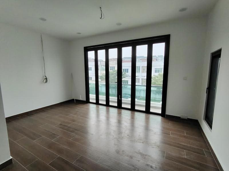 Rumah Berkembar untuk Dijual di Bandar Mahkota Cheras (Cheras) - Leo Lim - Living Room - PropertyGuru.com.my