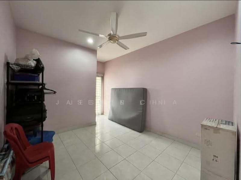 2-storey Terraced House for Sale in Sutera Damansara (Damansara Damai) - Jasemin Chia - Bedroom - PropertyGuru.com.my