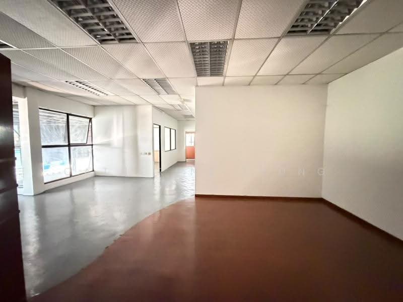 Semi-D Factory for Sale in Taman Desa Cemerlang (Ulu Tiram) - Catherine Thung - Interior - PropertyGuru.com.my