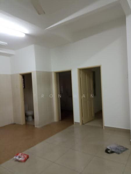 Rumah Teres 2-Tingkat untuk Disewa di Taman Tasik Prima (Puchong) - Tron Wan - Interior - PropertyGuru.com.my