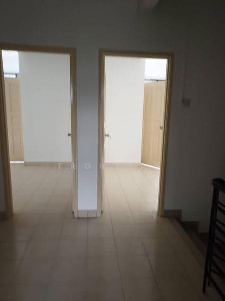 Rumah Teres 2-Tingkat untuk Disewa di Taman Tasik Prima (Puchong) - Tron Wan - Interior - PropertyGuru.com.my