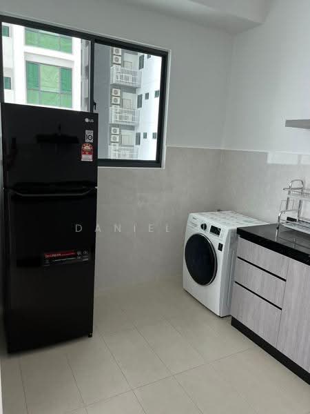 Kediaman Servis untuk Dijual di Greenfield Residence - Daniel Ng - Kitchen - PropertyGuru.com.my