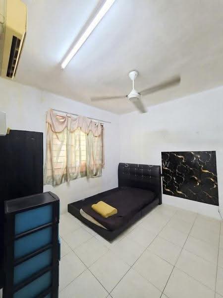 Condominium for Sale at Platinum Lake PV 10 - Yanny Siow - Bedroom - PropertyGuru.com.my