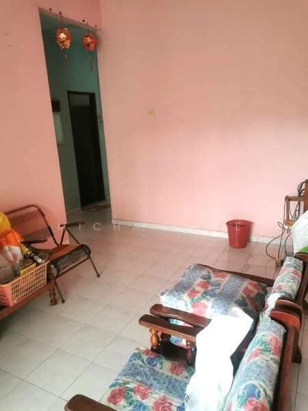 1-storey Terraced House for Sale in Duyong (Melaka) - Michael Lee - Living Room - PropertyGuru.com.my