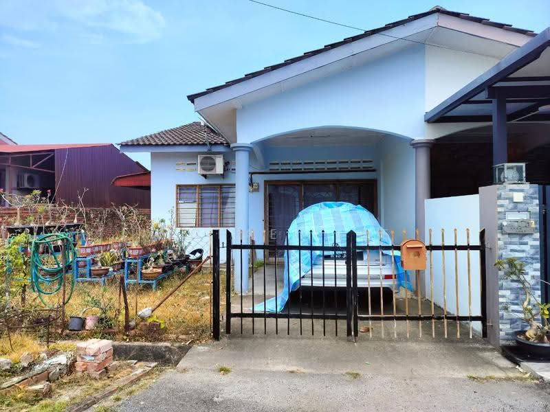1-storey Terraced House for Sale in Duyong (Melaka) - Michael Lee - Exterior - PropertyGuru.com.my