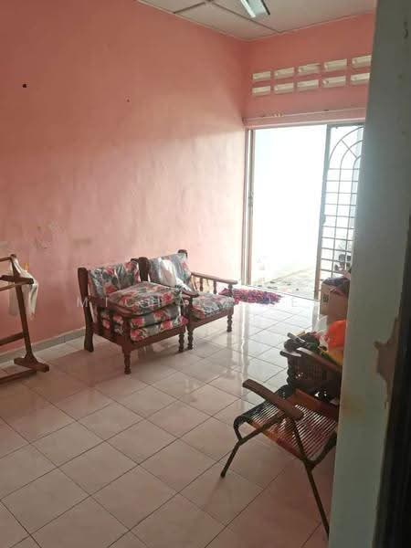1-storey Terraced House for Sale in Duyong (Melaka) - Michael Lee - Living Room - PropertyGuru.com.my