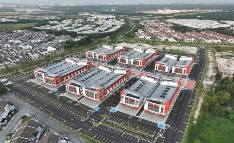 Shop / Office for Rent in Bandar Rimbayu (Telok Panglima Garang) - Amy Lim - Exterior - PropertyGuru.com.my