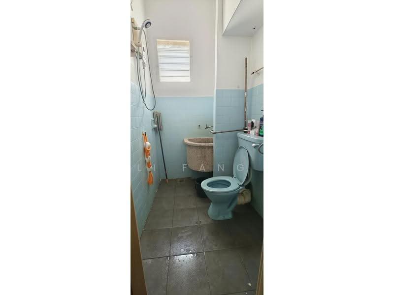 Apartment for Sale at Mawar Apartment - Li Fang - Bathroom - PropertyGuru.com.my