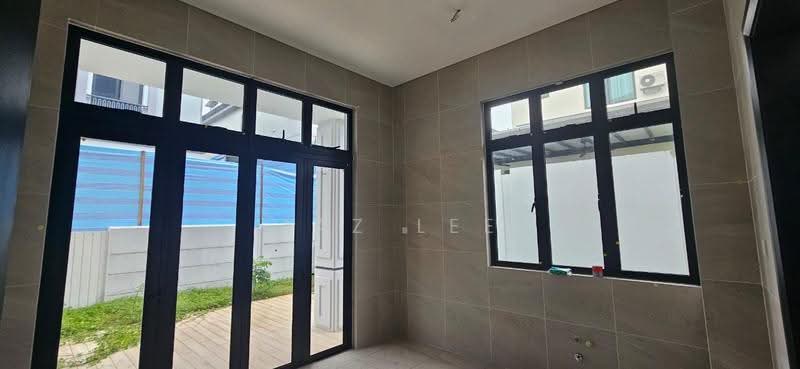 Bungalow House for Sale in Setia Tropika (Johor Bahru) - Jaz Lee - PropertyGuru.com.my