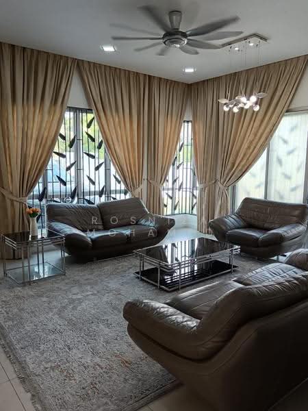 Bungalow House for Sale in Bangi (Selangor) - Rosniza Mohamed - Living Room - PropertyGuru.com.my