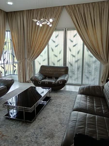 Bungalow House for Sale in Bangi (Selangor) - Rosniza Mohamed - Living Room - PropertyGuru.com.my