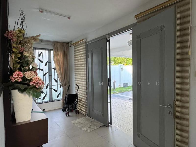 Bungalow House for Sale in Bangi (Selangor) - Rosniza Mohamed - Entrance - PropertyGuru.com.my