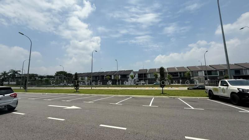 Shop / Office for Rent in Austin Crest (Johor Bahru) - Catherine Ong - Exterior - PropertyGuru.com.my