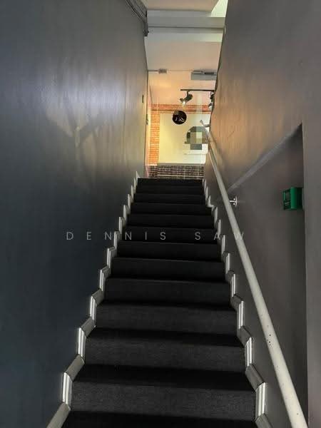 Kedai / Pejabat untuk Disewa di Ampang (Selangor) - Dennis Saw - Corridor - PropertyGuru.com.my