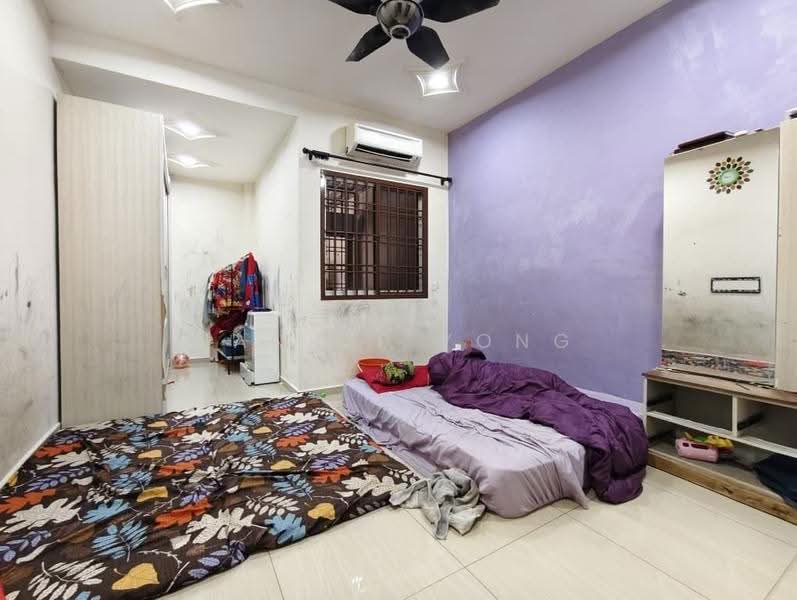 1-storey Terraced House for Sale in Bandar Putra Kulai (Kulai) - Janice Yong - Bedroom - PropertyGuru.com.my