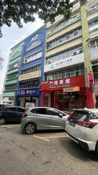 Shop / Office for Sale in Kuchai Lama (Kuala Lumpur) - Max Loke - Exterior - PropertyGuru.com.my