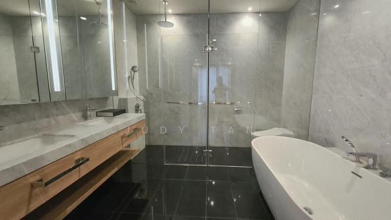 Service Residence for Sale at The Conlay - Judy Tan - Bathroom - PropertyGuru.com.my