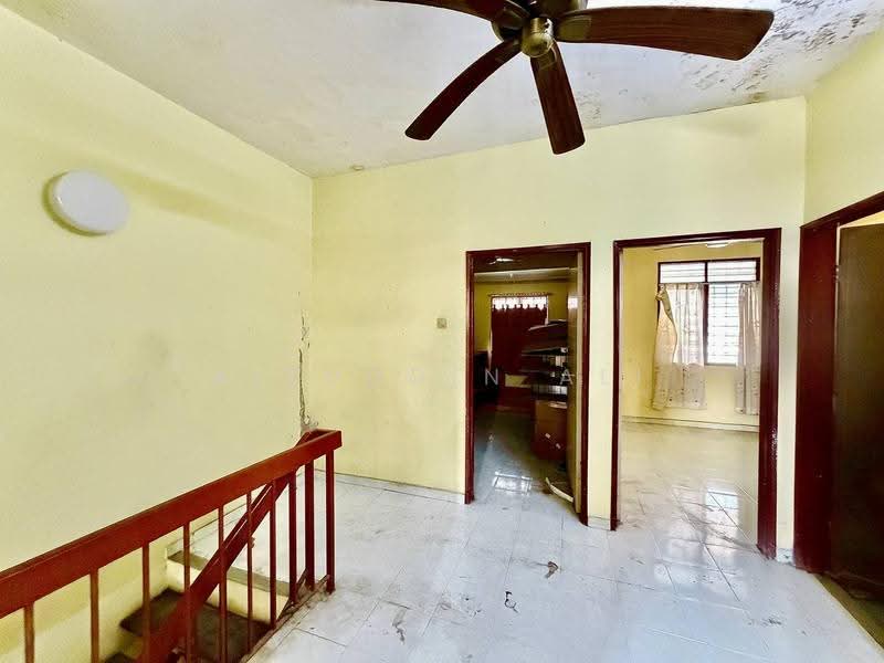 Rumah Teres 2-Tingkat untuk Dijual di Taman TTDI Jaya (Shah Alam) - Aizuddin Ali - Interior - PropertyGuru.com.my
