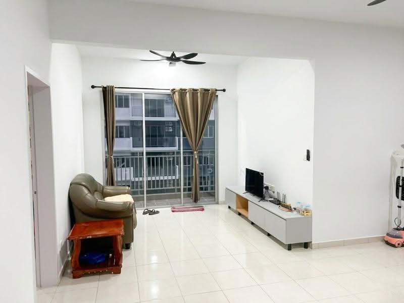 Condominium for Rent at Residensi Begonia - Philip Ng - Living Room - PropertyGuru.com.my